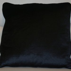 Sierkussen Blanche 1 – zwart