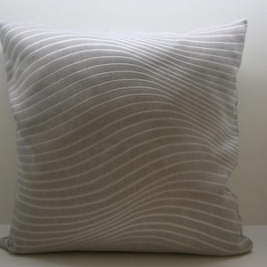 Sierkussen Vera – zilvergrijs